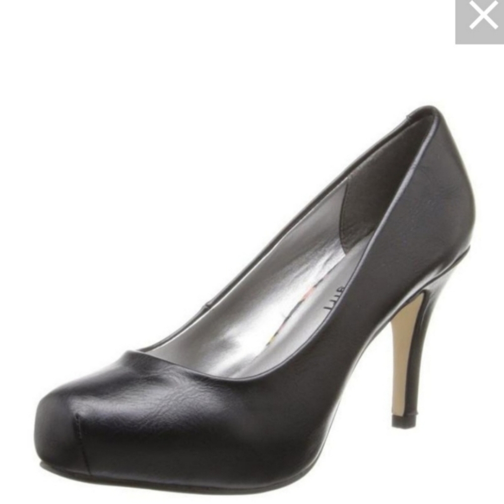 Madden Girl Getta heels in black, sz 8 1/2